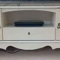 میز تلویزیون آینه دار