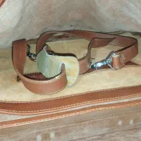 کیف جرم|کیف، کفش، کمربند|بومهن, |دیوار