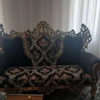 پرده حریر و شال بغلش بامیله همه چیش
