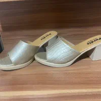دو جفت صندل رو فرشی سایز ۳۸