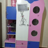 تخت‌وکمدوتشک