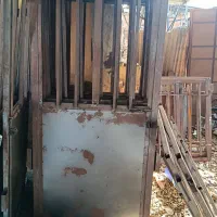 درب و پنجره اهنی پیش ساخته