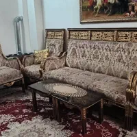 مبلمان و ساعت