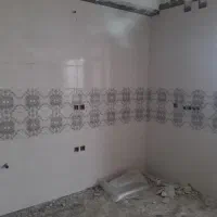 به یک کارگر کاشیکار نیازمندم