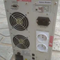 یو پی اس