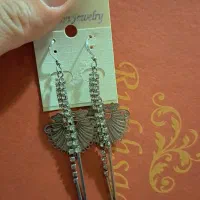 گوشوار و دستبند|بدلیجات|رشت, منظریه|دیوار