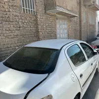 پژو ۲۰۶مدل ۹۶ از قبل بی رنگ روشن حرکت|خودرو سواری و وانت|مشهد, طلاب|دیوار