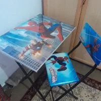 میز تحریر مدرسه ای مرد عنکبوتی