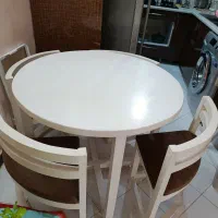 میز ناهارخوری ۴نفره