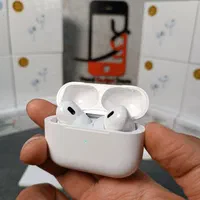ایرپاد/درجه1‌ PRO2/گارانتی تعویض/هندزفری/هدفون|لوازم جانبی موبایل و تبلت|یزد, |دیوار