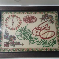 فروش دو عدد پشتی بزرگ با کاور و یک عدد تابلو ساعت