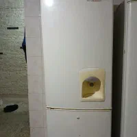 یخچال فریزر سرمایش عالی فقط یه تعمیر کوچک دارد ا