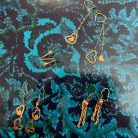 انگشتر و گوشوار طلا|جواهرات|نورآباد ممسنی, |دیوار