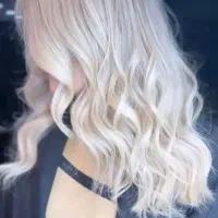 رنگ و لایت مو تراپی با متریال ایتالیایی برای خاص پ