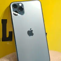 گوشی ایفون 11پرو مکس در حد