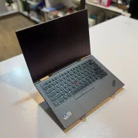 لپ تاپ تاچ i7 نسل ۸ با رم ۱۶ لنوو . با قلم