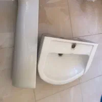 روشویی سرویس بهداشتی