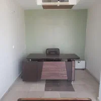اجاره یک اتاق از یک واحد اداری