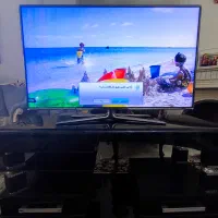 تلویزیون با عینک و میز فول اچ دی سامسونگ ۴۶ اینچ|تلویزیون و پروژکتور|تهران, شادمان|دیوار