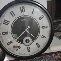 ساعت دیواری