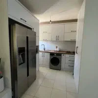 ۱۲۱ متر / دو خواب / سند / نوساز / پارک نیکمرام