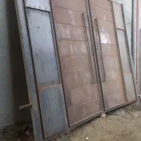 درب و پنجره باغی زیر قیمت بازار