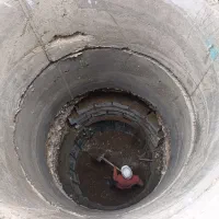 حفاری چاه لایروبی وا جابجایی پمپ آب حفاری جایه شم