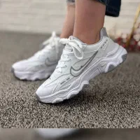 راحت و سبک ۶۹۹ تومان|کیف، کفش، کمربند|شیراز, آبیاری|دیوار