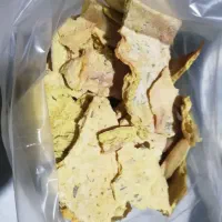 نان خشک تنوری با سبزی جات بسته دو کیلویی