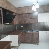 فروش کابینت در حد نو همراه با سینک و هود|آبچکان و نظمدهنده ظروف|شیراز, میرزاکوچک خان|دیوار