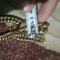 قلاده سگ|بدلیجات|رشت, بازار|دیوار