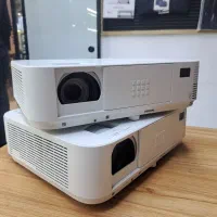 ویدئو پروژکتور نسل قدیم کیفیت فوق العادهNEC M322X