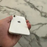 گوشی آیفون ۱۱ نرمال تک سیم