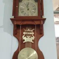 ساعت دیواری