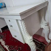 میز کاشت ناخن|آرایشگاه و سالنهای زیبایی|گلبهار, شهر جدید گلبهار|دیوار