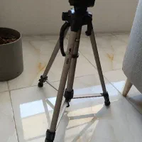 سه پایه دوربین