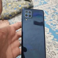 گوشی سامسونگ m 32 خریدارم ال سی دی شکسته