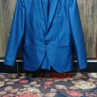 کت شلوار در حد نو خیلی کم استفاده شده