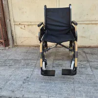 دو تا ویلچر خارجی فوق سبک مسافرتی|آرایشی، بهداشتی، درمانی|شاهین‌شهر, مخابرات (شهید بهشتی)|دیوار