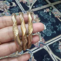 سه عدد النگو رنگ ثابت مثل طلا