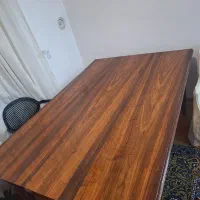 میز نهار خوری ۸یا ۱۰ نفره