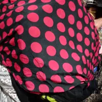 لباس دسته دوم در حد نو|لباس|تربت جام, میان جام|دیوار