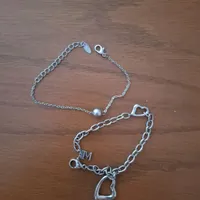 دو زنجیر دست به رنگ نقره ای