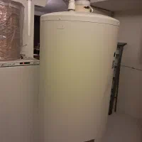 آبگرمکن ۶۰ گالنی سالم و تمیز