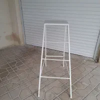 چهار پایه فلزی