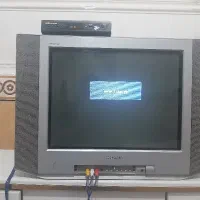 تلویزیون بادیجتال ومیز تلویزیون