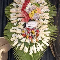 تاج گل(ترحیم و افتتاحیه)تنوع زیاد محصول|گل و گیاه طبیعی|کرج, بهشت سکینه|دیوار