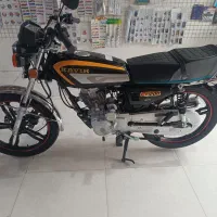 موتورسیکلت.۲۰۰کویر