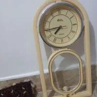 ساعت دیواری