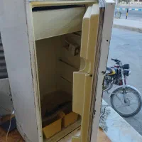 یخچال قدیمی
